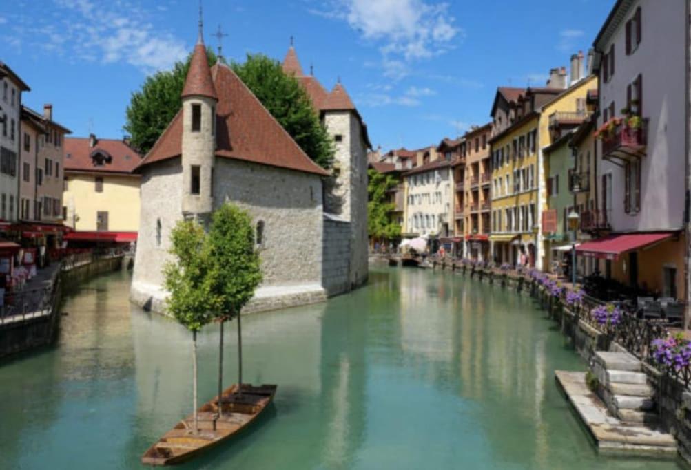 Appartement Independant 30 M² A 500M Du Lac, 2 Velos Et Parking Fournis 塞夫里耶 外观 照片